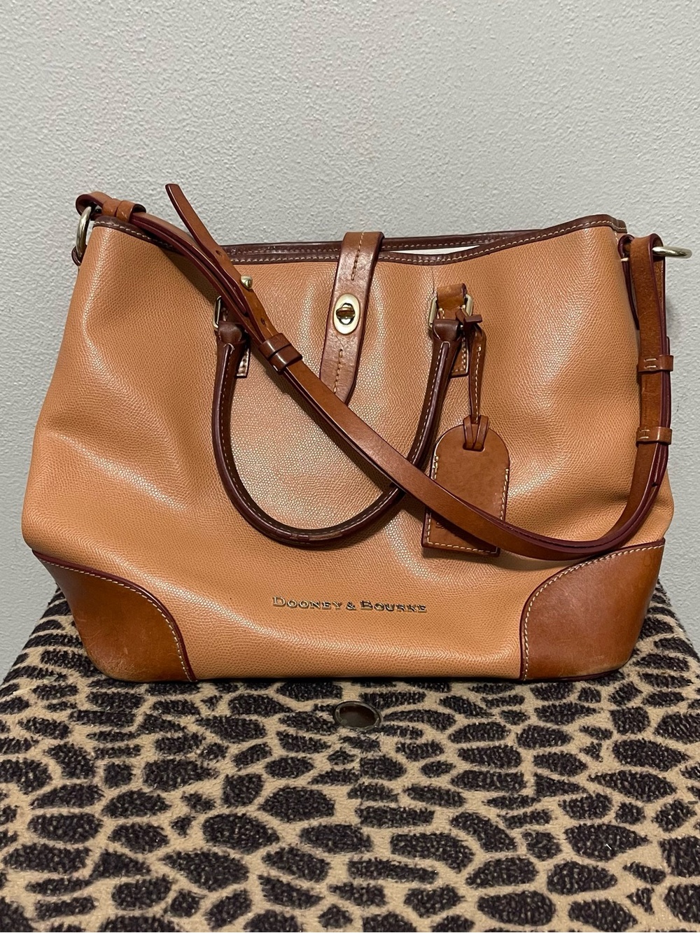 Dooney & Bourke Two Toned Leather Satchel Bag Brown Crossbody Strap Womens